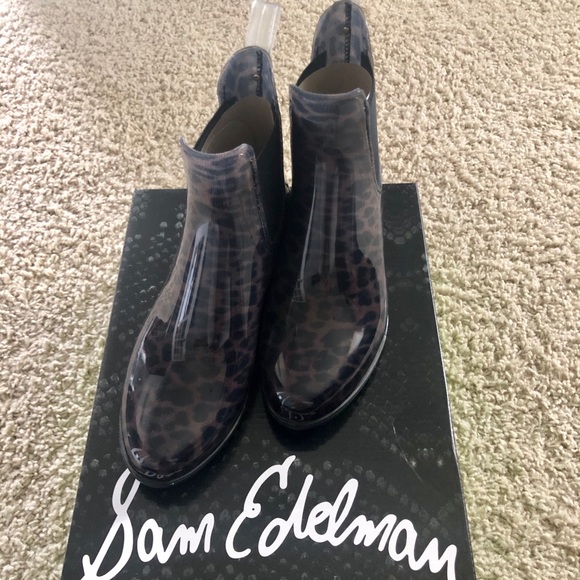 Rain Booties - Picture 2 of 8